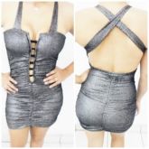 vestido franzido